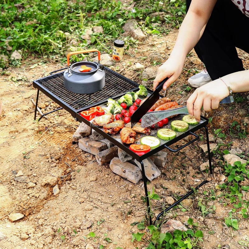 شواية قابلة للطي للطهي في الهو - مراجعة Camping Cooking Over Fire وسعره
